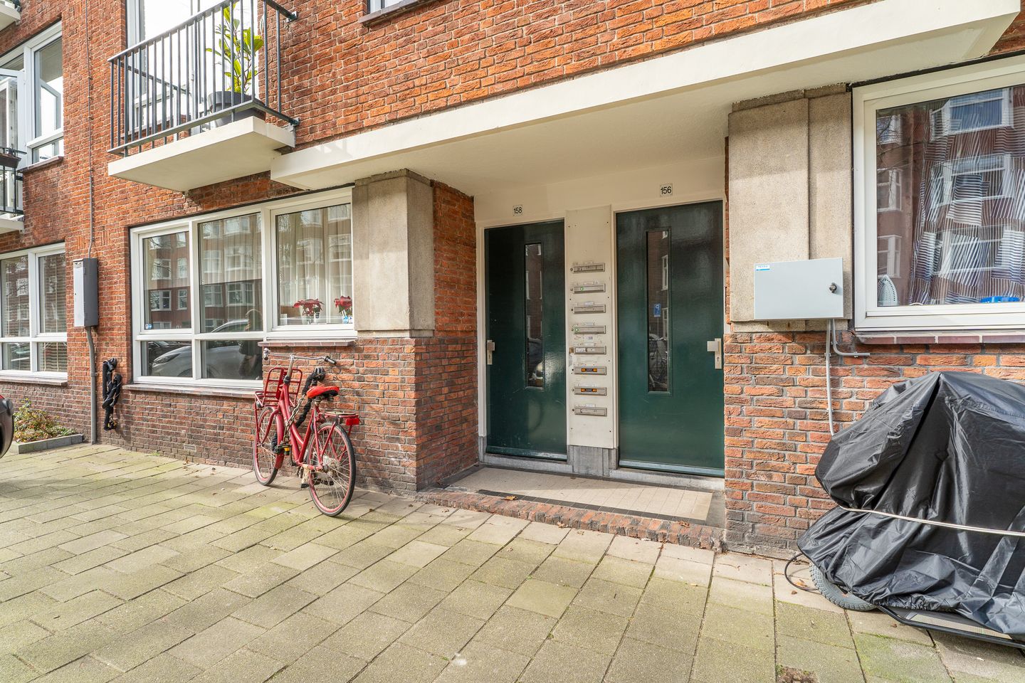 Photo 19 of Waalstraat 158-3