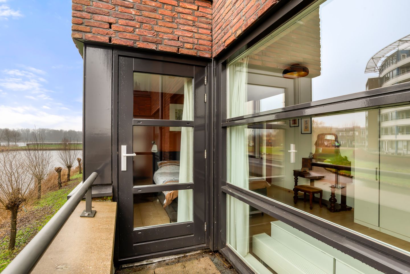 Foto 50 van L. Brownstraat 41