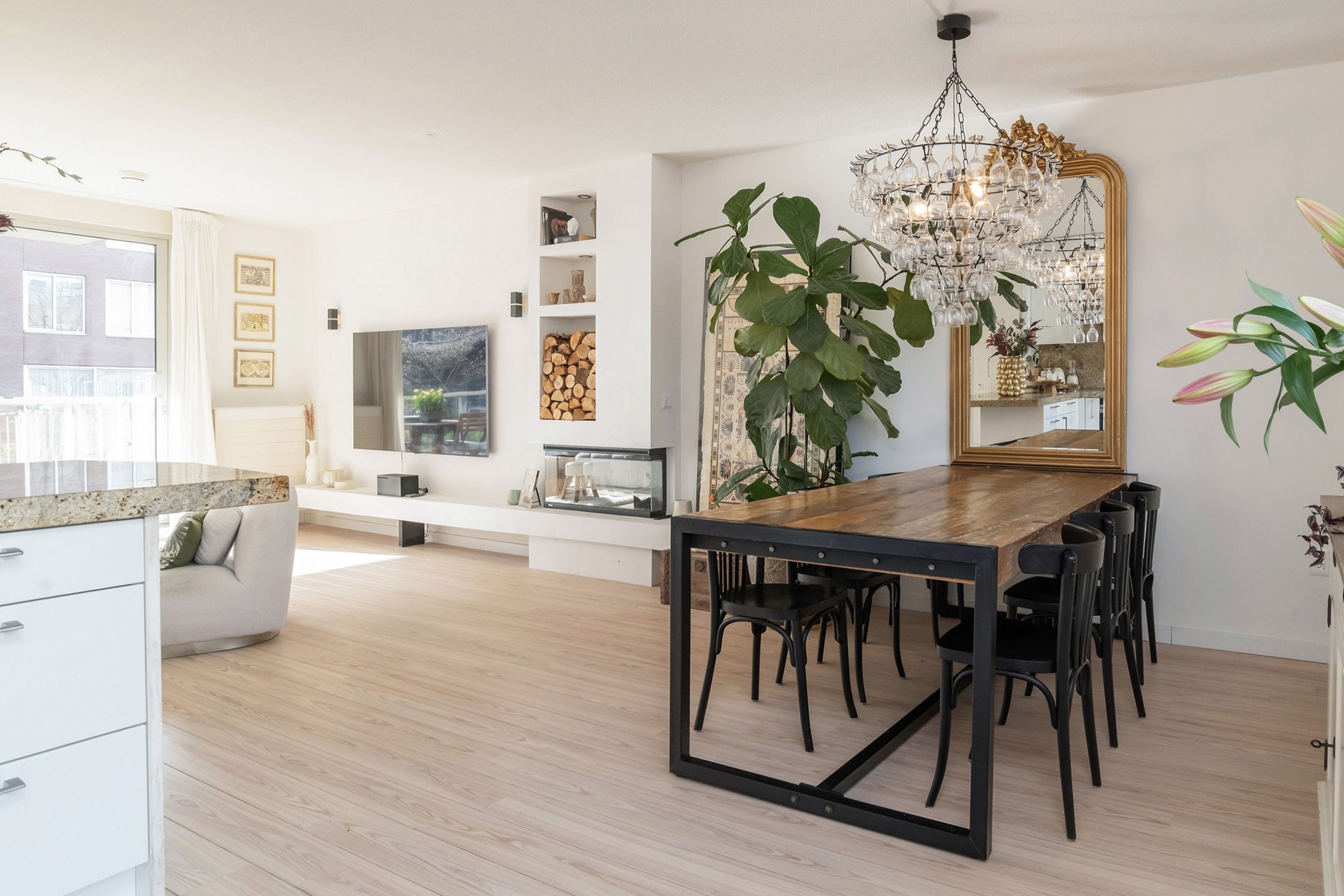 Photo 12 of Maashavenstraat 3