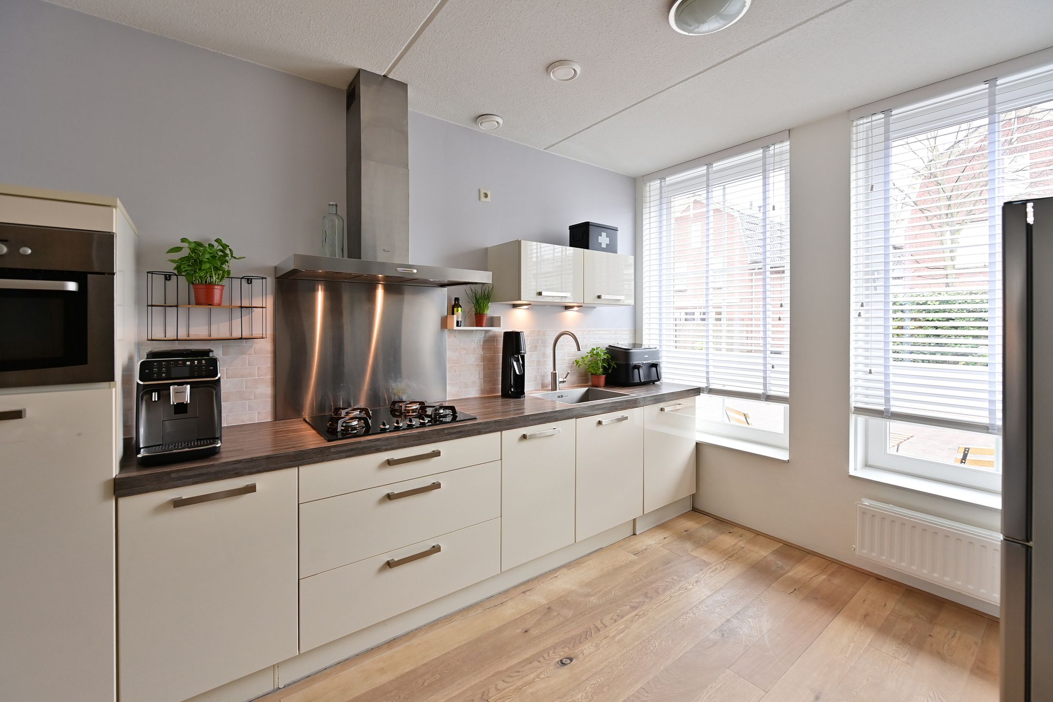 Foto 6 van Maria Beshof 26