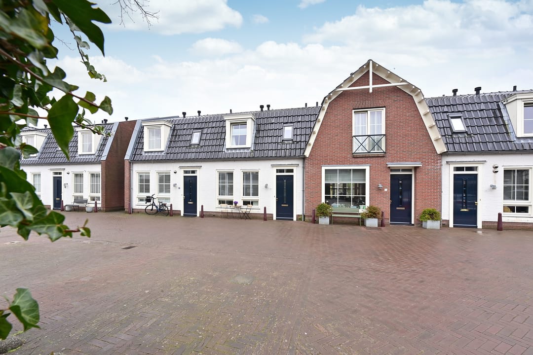 Foto 17 van Maria Beshof 26