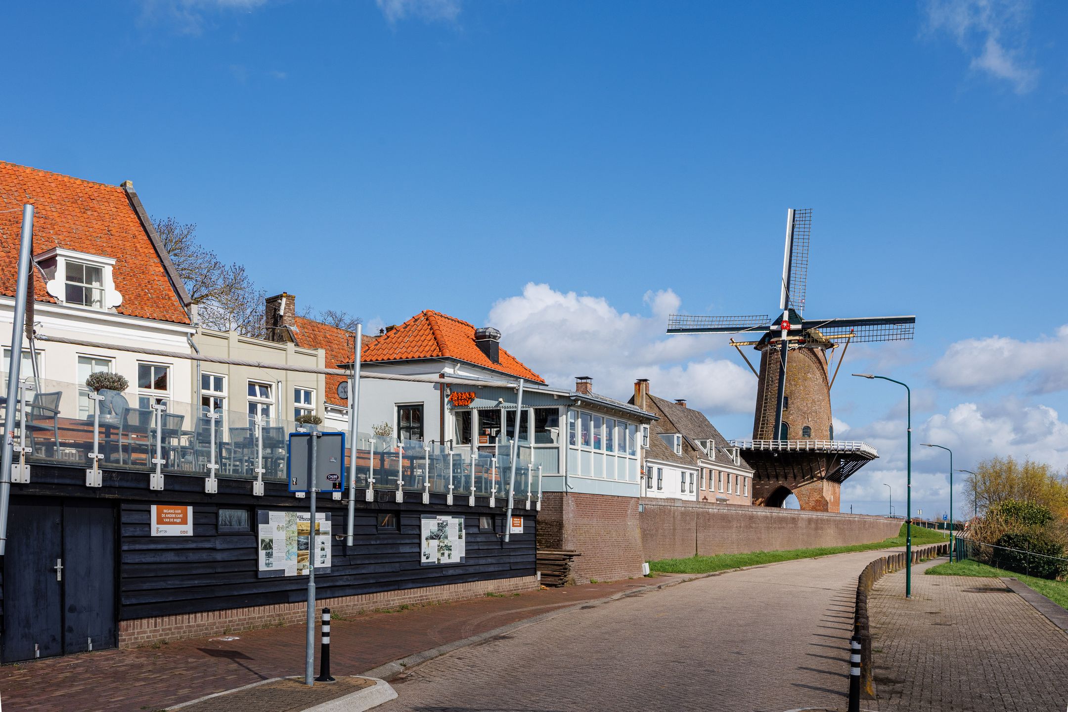 Photo 72 of Oeverstraat 2