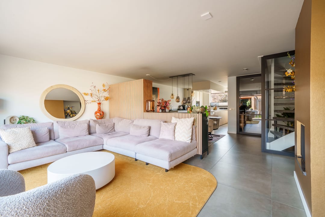 Photo 7 of A. Roland Holststraat 85