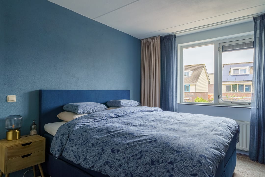 Photo 22 of A. Roland Holststraat 85