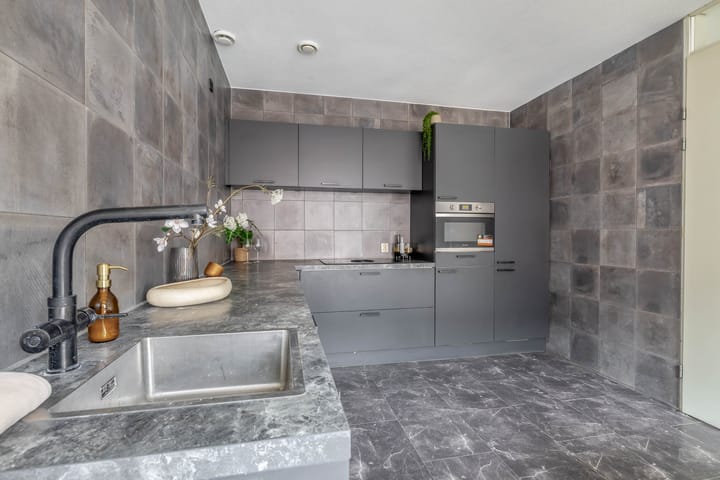 Foto 3 van Den Hertigstraat 6-B