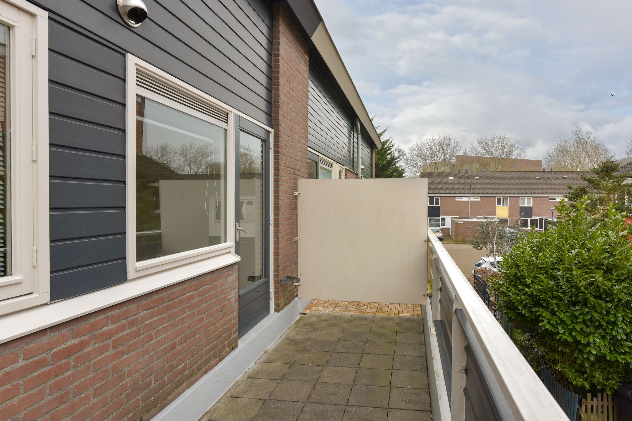 Spacious Maisonnette with Outdoor Space and Parking in Hoorn — 21