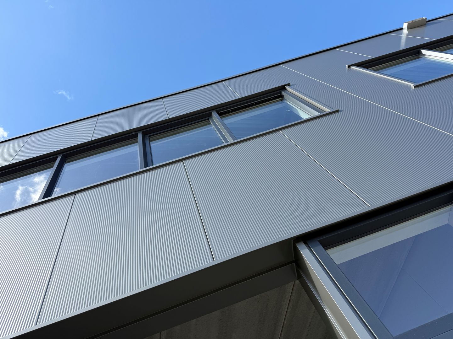 View photo 2 of Gildeweg 37-18