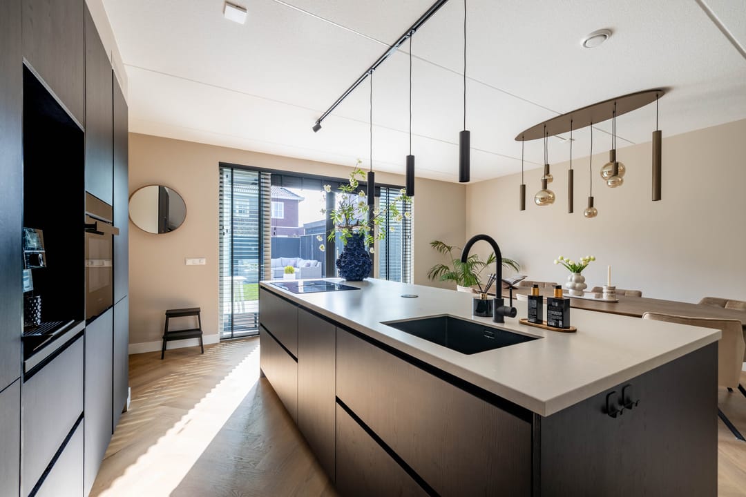 Foto 7 van Saffierstraat 10