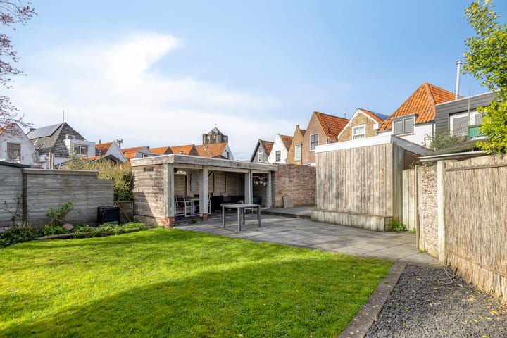 Foto 2 van Gat van West Noord Westen 12