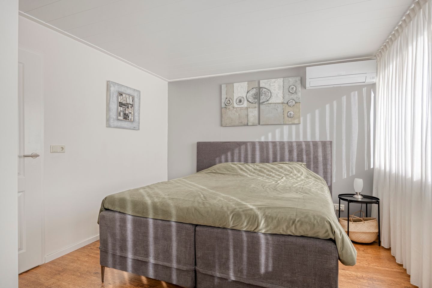 Foto 4 van Helfrichstraat 7