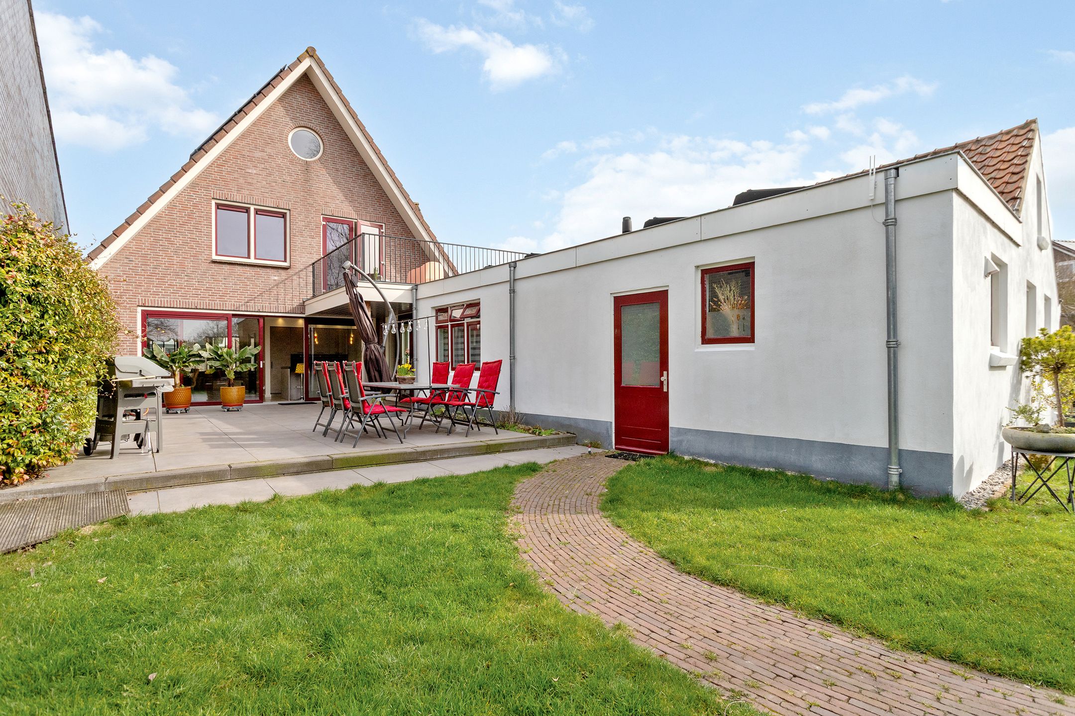 Photo 36 of Stationsstraat 9