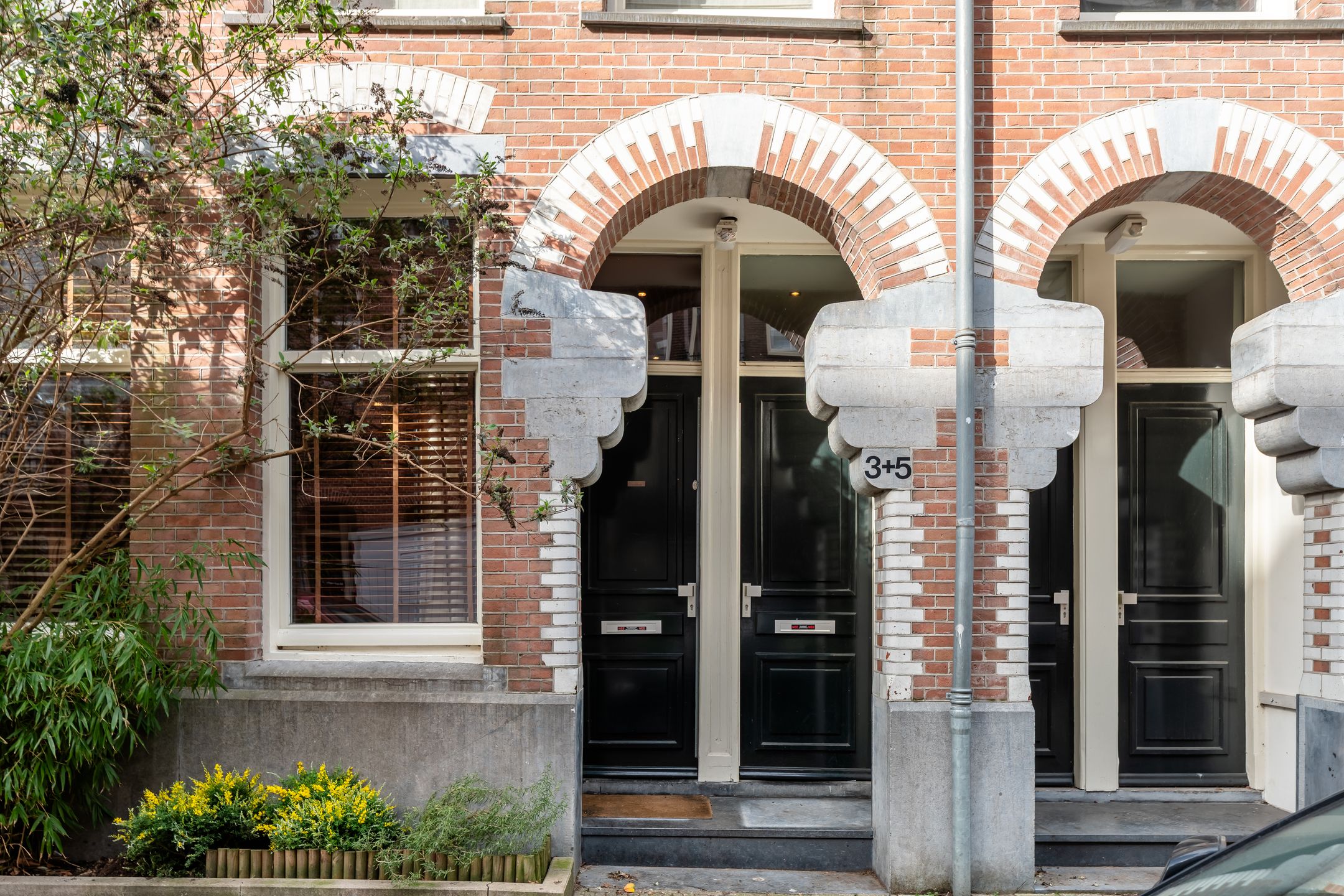 Photo 27 of Van Ostadestraat 3-H