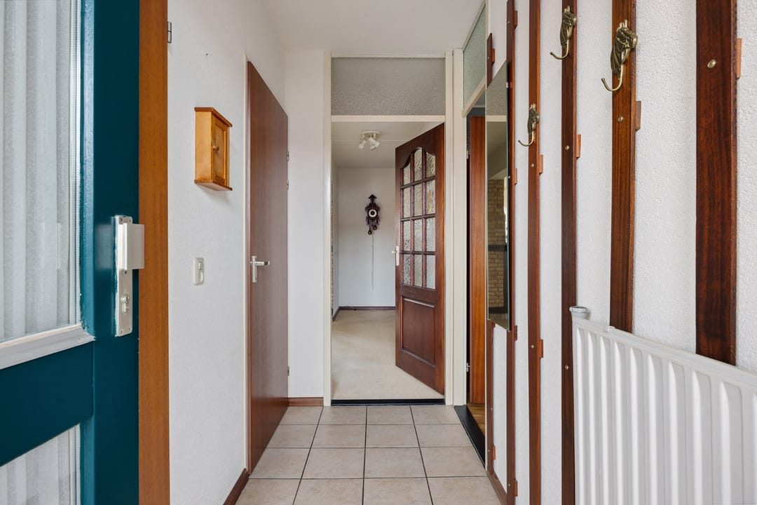 Energy-Efficient Apartment with Private Garage in the Center of Winschoten — 24