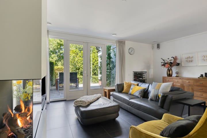 Photo 4 of Baccarastraat 10