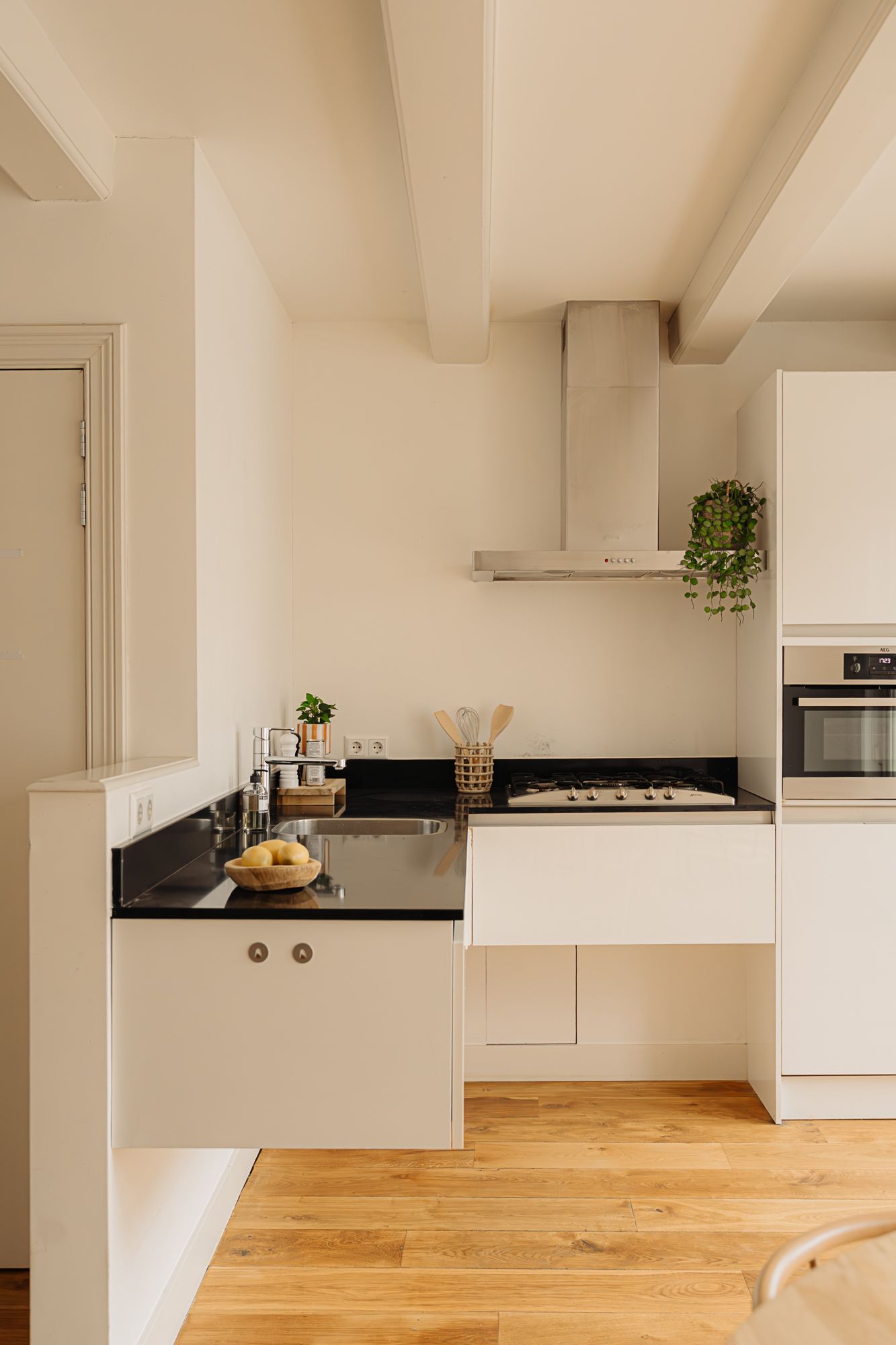 Foto 14 van Willemsstraat 14-F