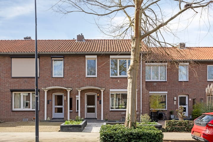 Foto 4 van Baron van Hövellstraat 46