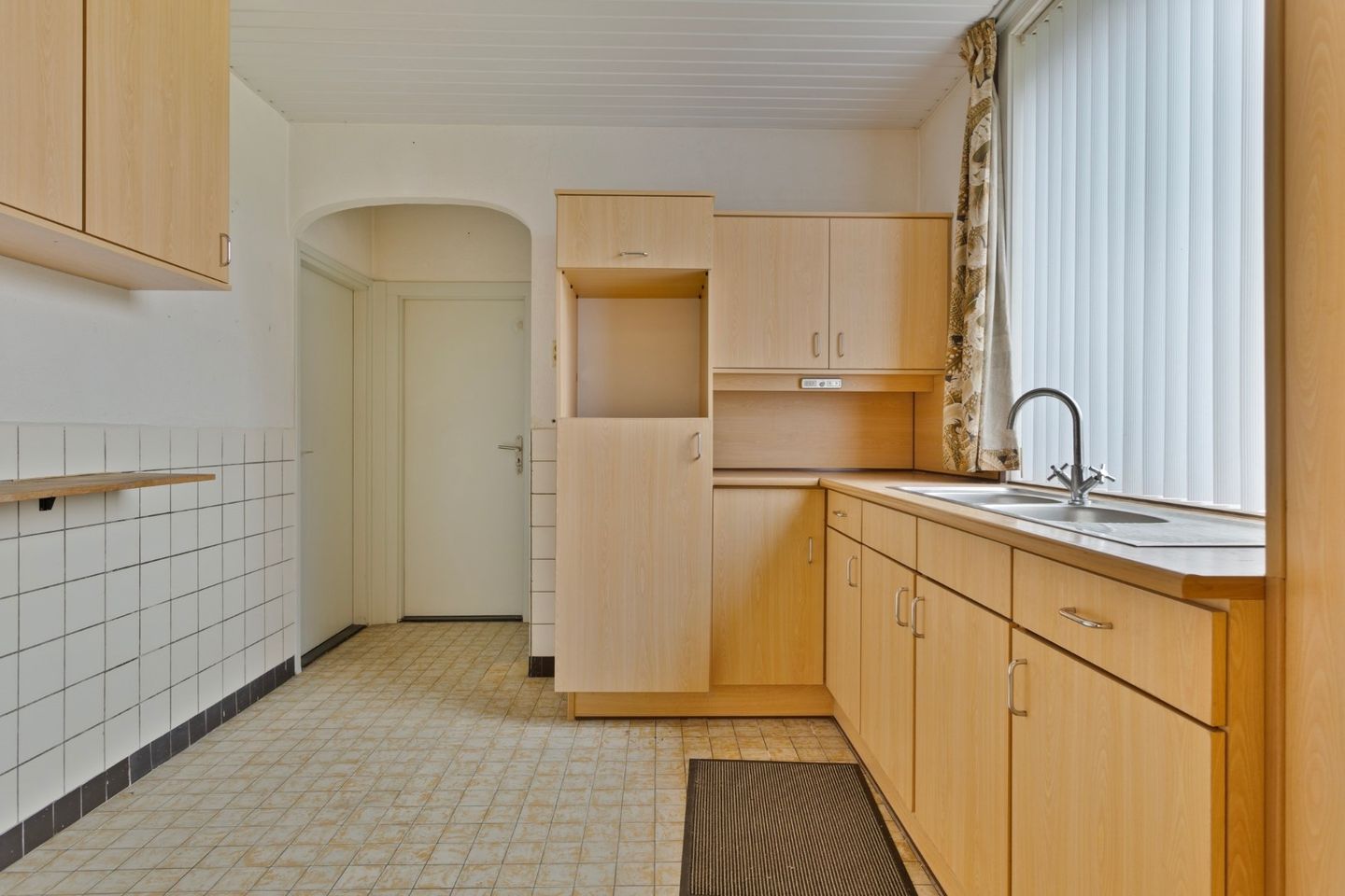 Detached Family Home with Garden and Garage in Quiet Oud-Dommelen — 14