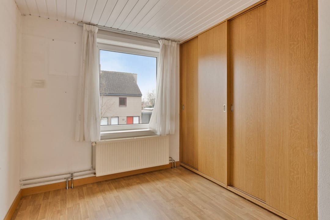 Detached Family Home with Garden and Garage in Quiet Oud-Dommelen — 26
