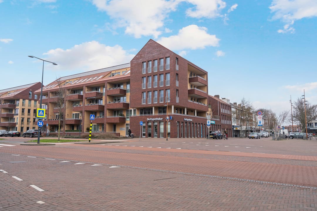 Photo 23 of Vechtstraat 38