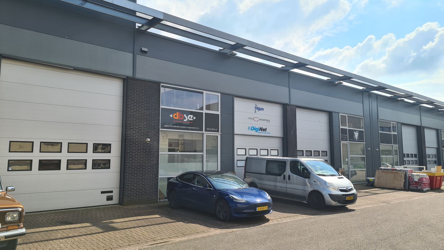 View photo 1 of De Boomgaard 9-13