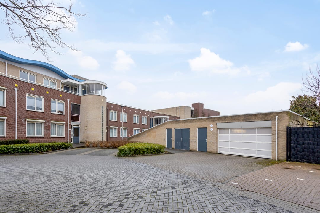 Photo 31 of Hugo de Grootstraat 124