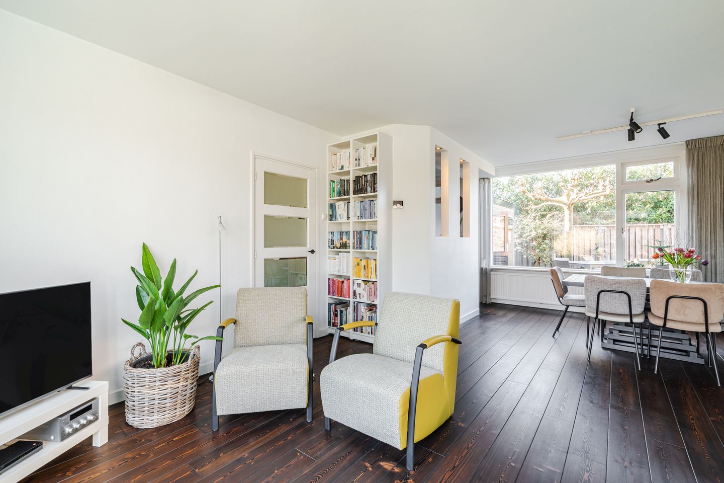 Foto 10 van Varenlaan 98