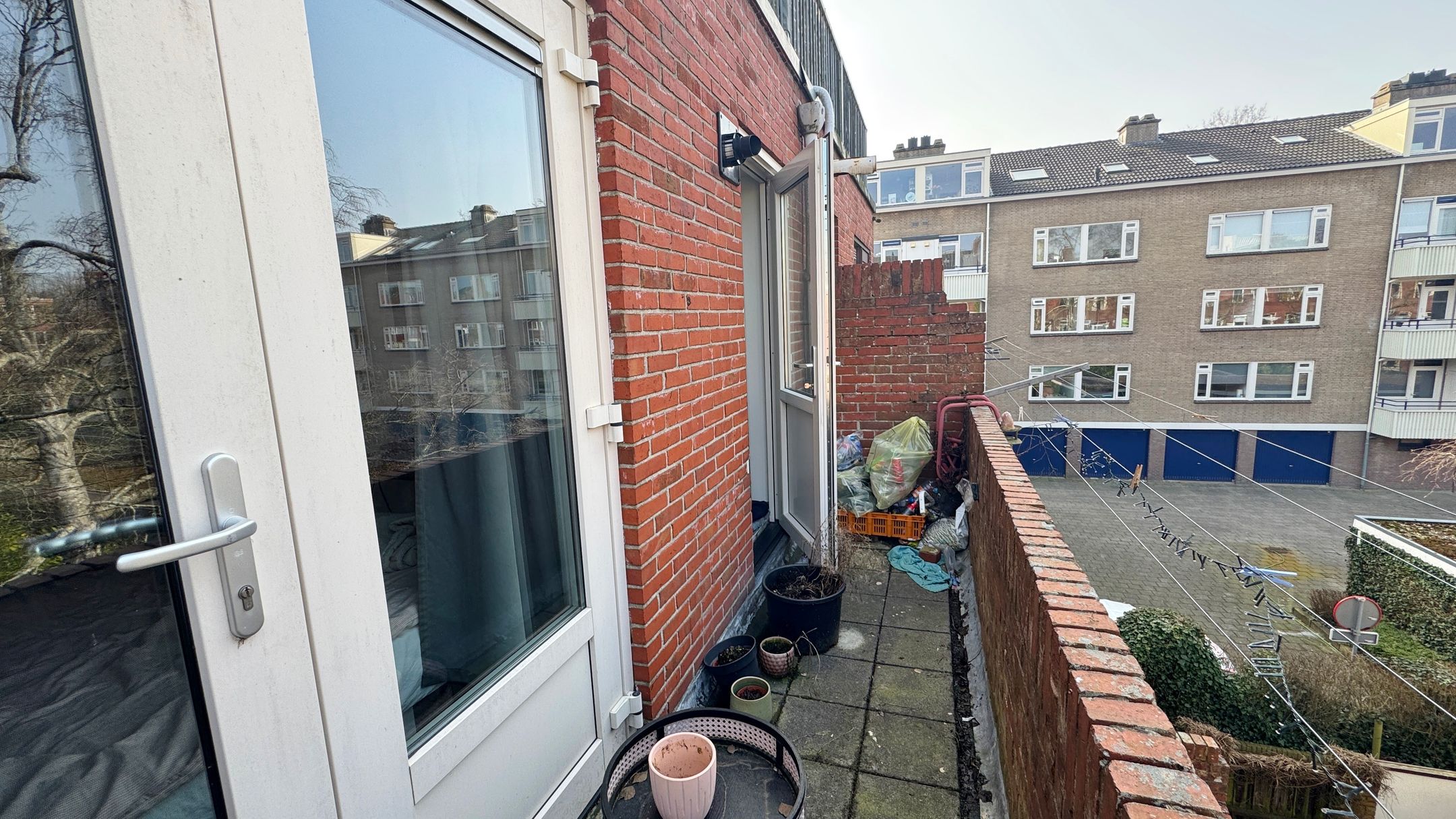 Photo 18 of Van der Doesstraat 3-A