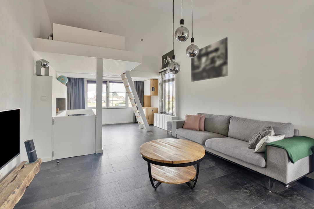 Ready to Move In Corner Home in Krabbendijke Center — 20