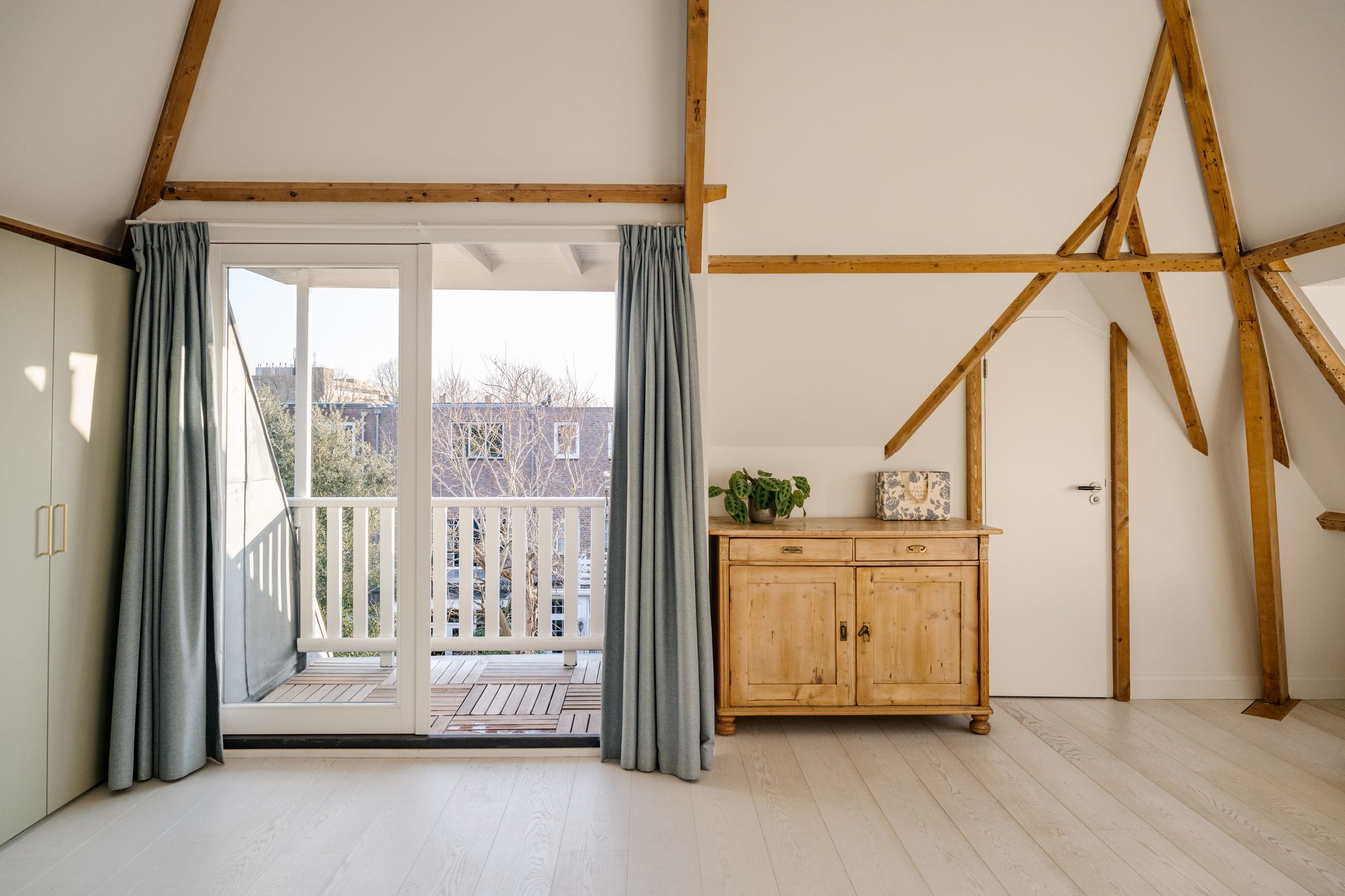 Foto 63 van Julianalaan 48