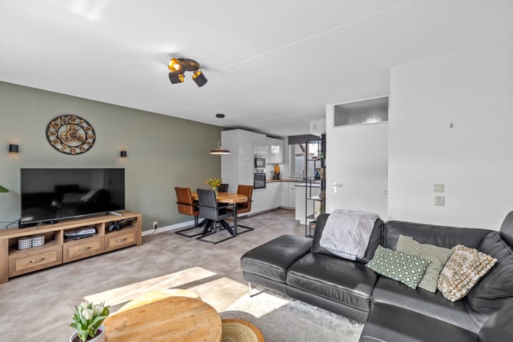 Foto 2 van Klaproosberg 4