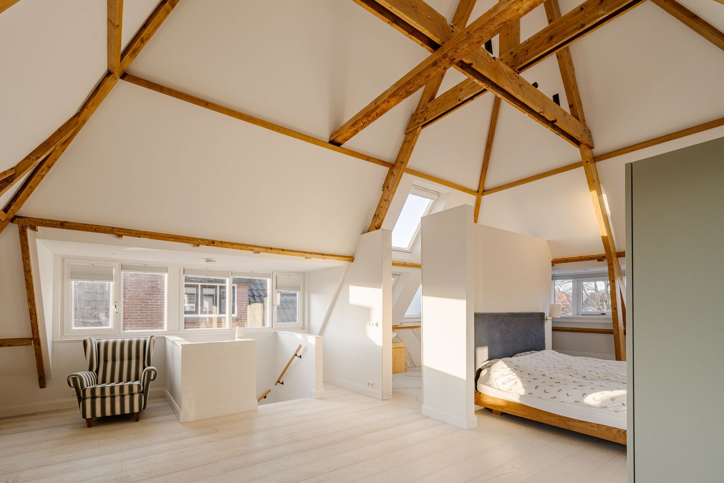 Foto 4 van Julianalaan 48