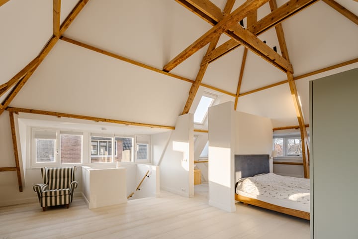 Foto 4 van Julianalaan 48