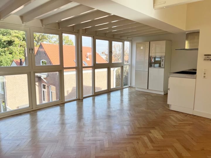 Foto 5 van Paviljoenslaan 13-C