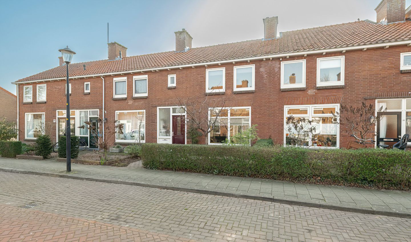 Foto 34 van St. Annakapelstraat 27