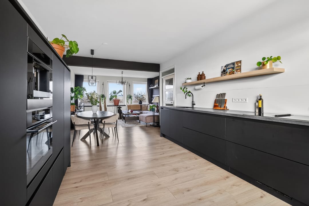 Foto 8 van Van Nijenrodeweg 35