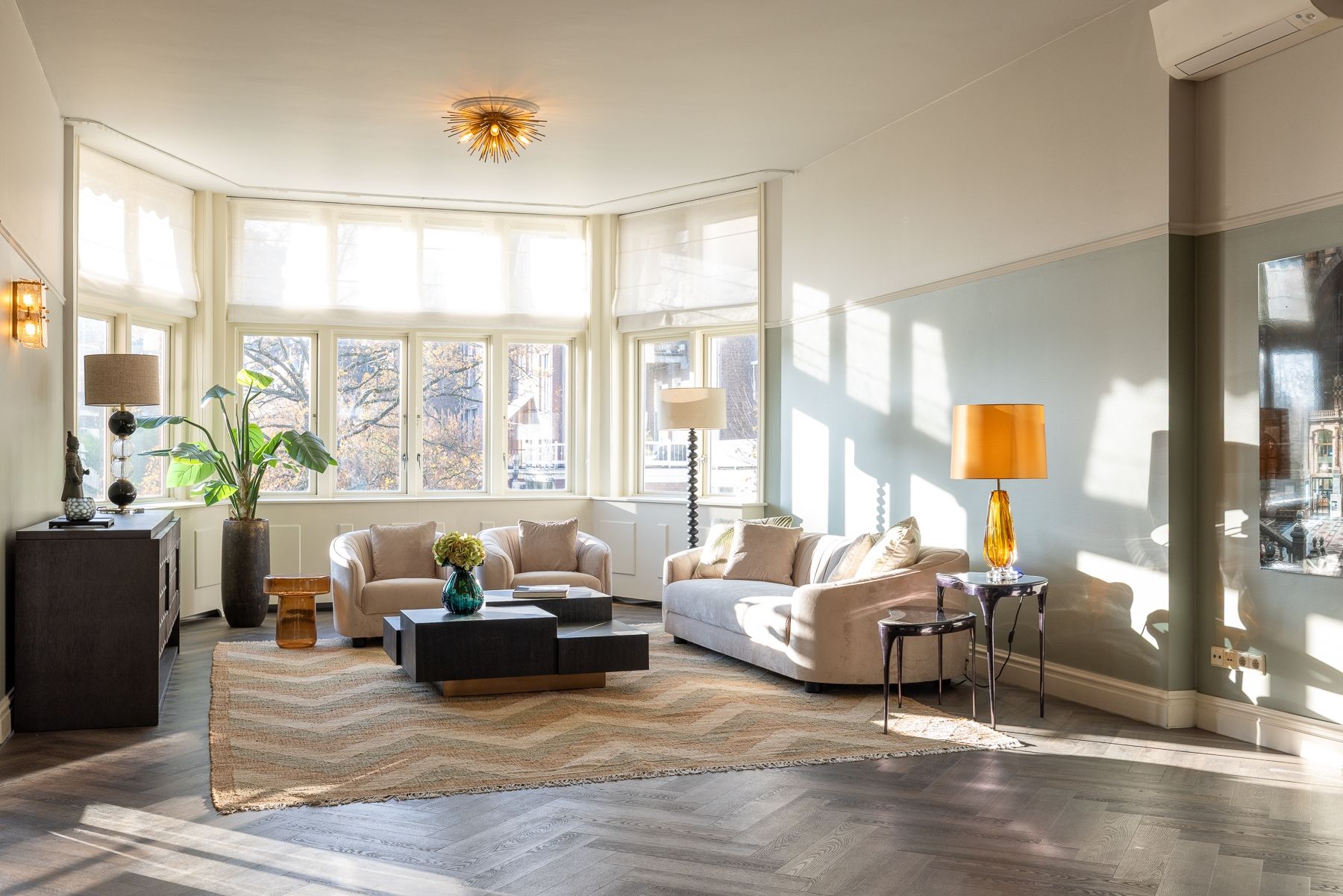 Photo 9 of Koningin Emmaplein 15-C