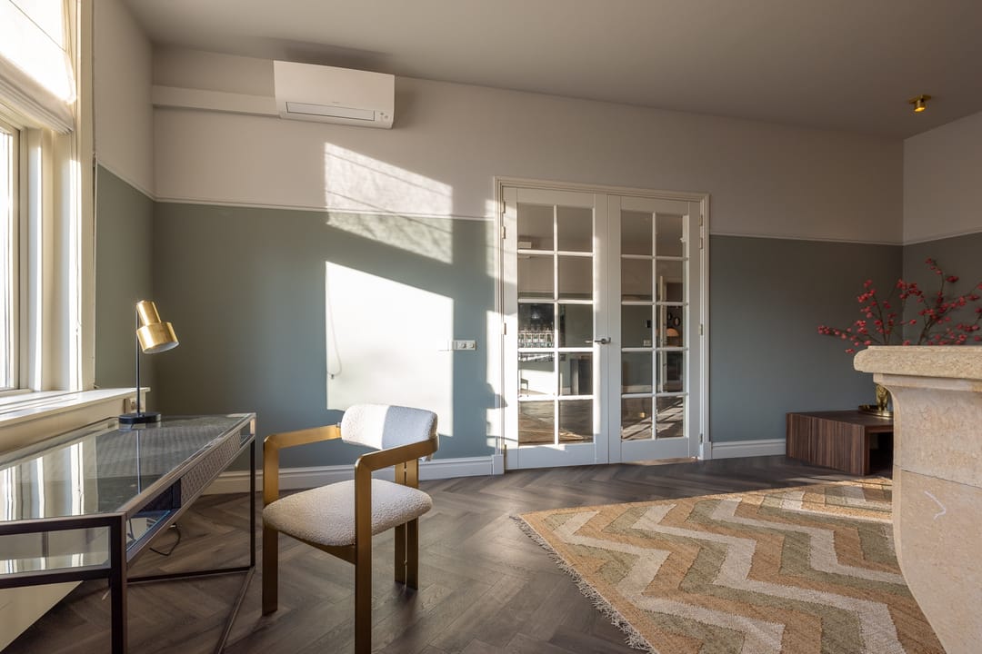 Photo 13 of Koningin Emmaplein 15-C