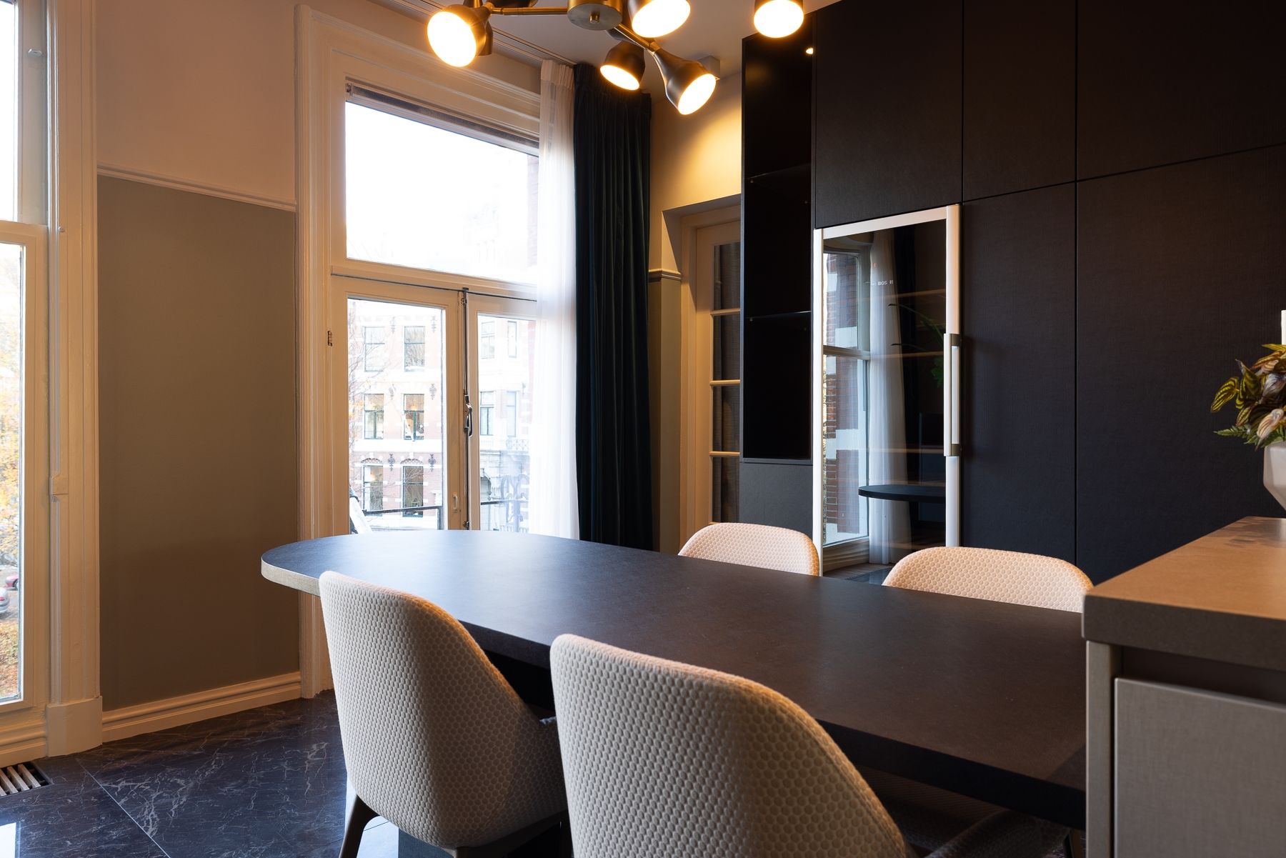 Photo 24 of Koningin Emmaplein 15-C