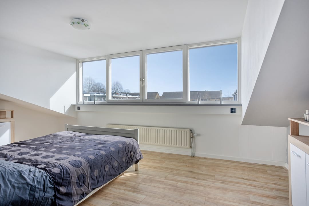 Energy-efficient terraced home with green views in Malberg — 23
