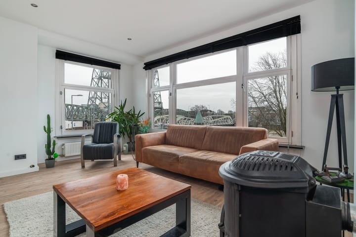 Foto 3 van Prins Hendrikkade 82-C02