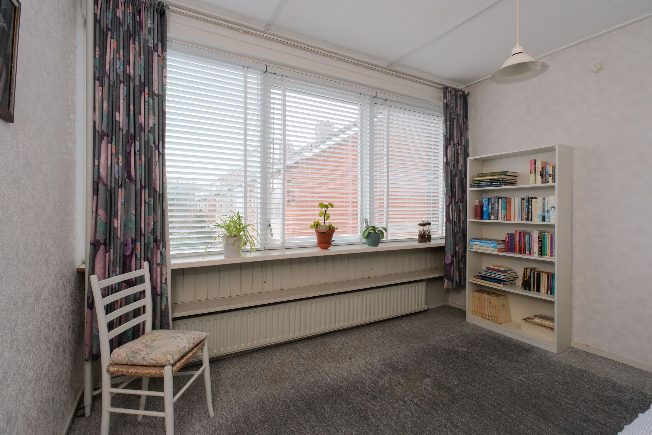 Charming corner home with garage and 4 bedrooms in Almelo — 12
