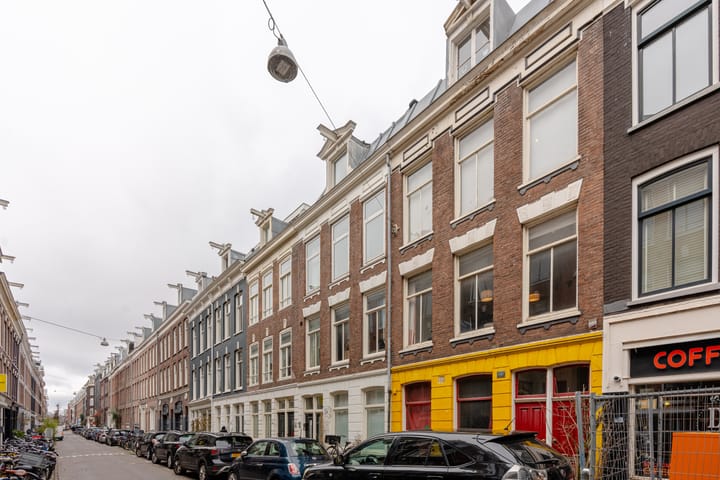 Photo 2 of Govert Flinckstraat 321-H