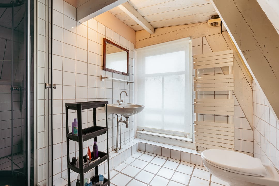 Characteristic Townhouse on Own Ground in De Pijp — 27