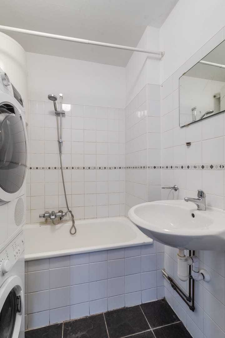 Foto 4 van Van Adrichemstraat 343