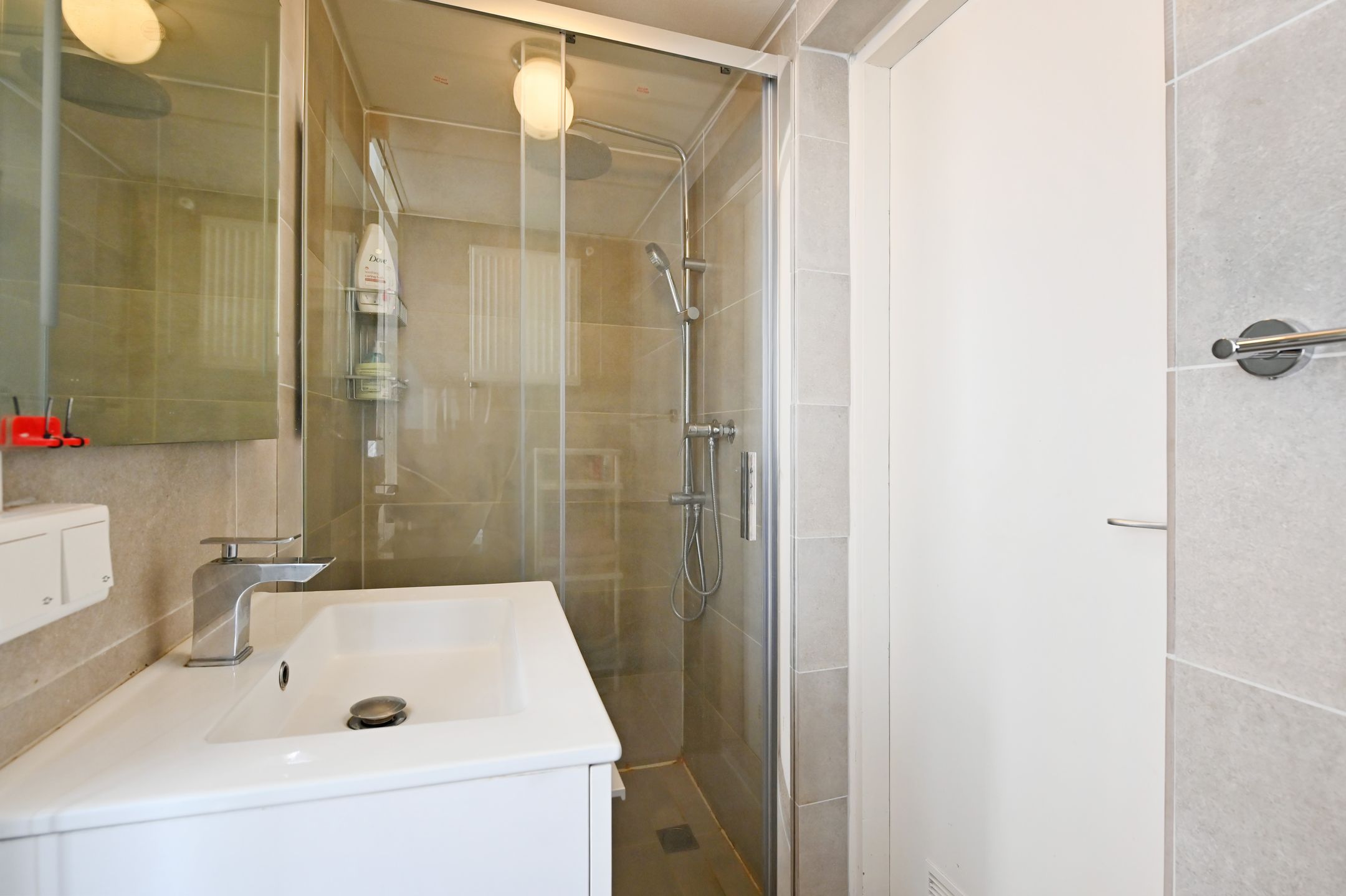 Foto 27 van Reuvenslaan 157