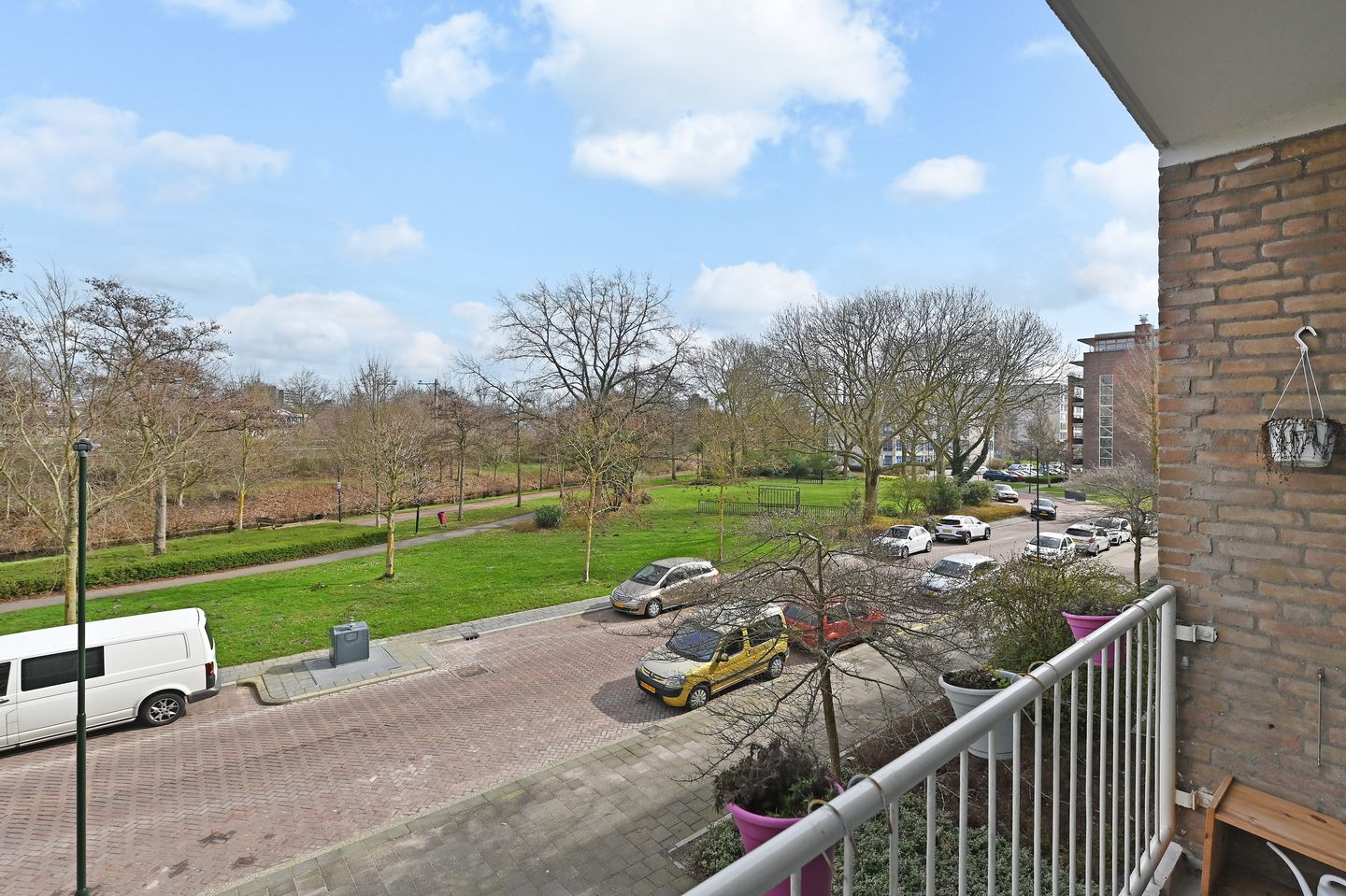 Foto 34 van Reuvenslaan 157