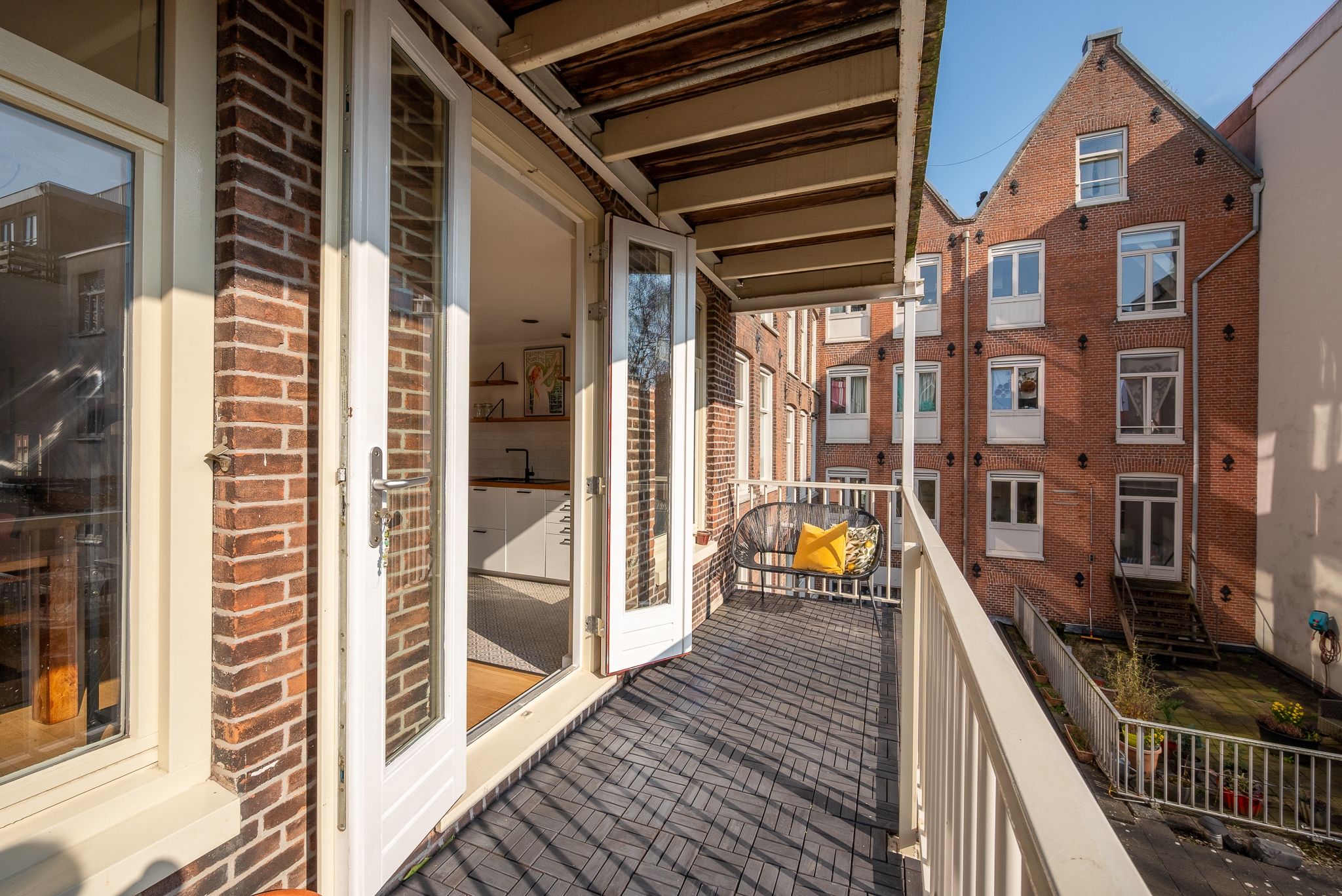 Photo 15 of Kinkerstraat 71-C