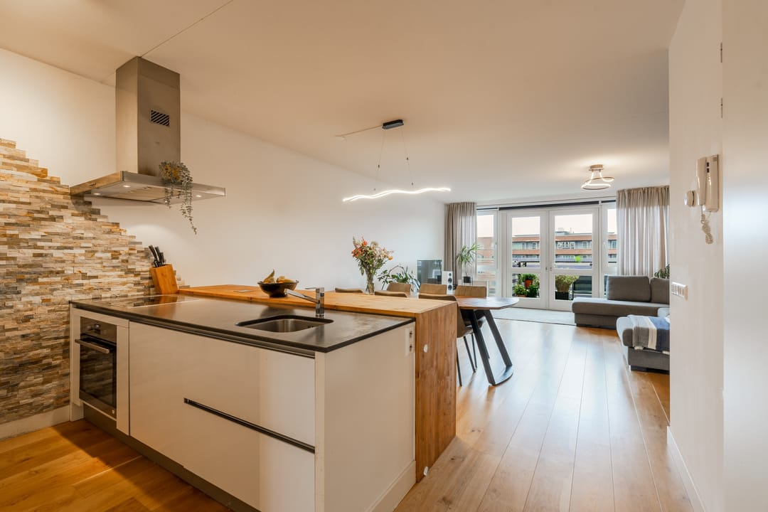 Photo 17 of Ottho Heldringstraat 27-P