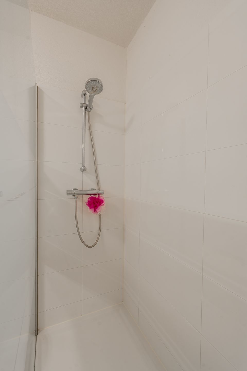 Photo 39 of Ottho Heldringstraat 27-P