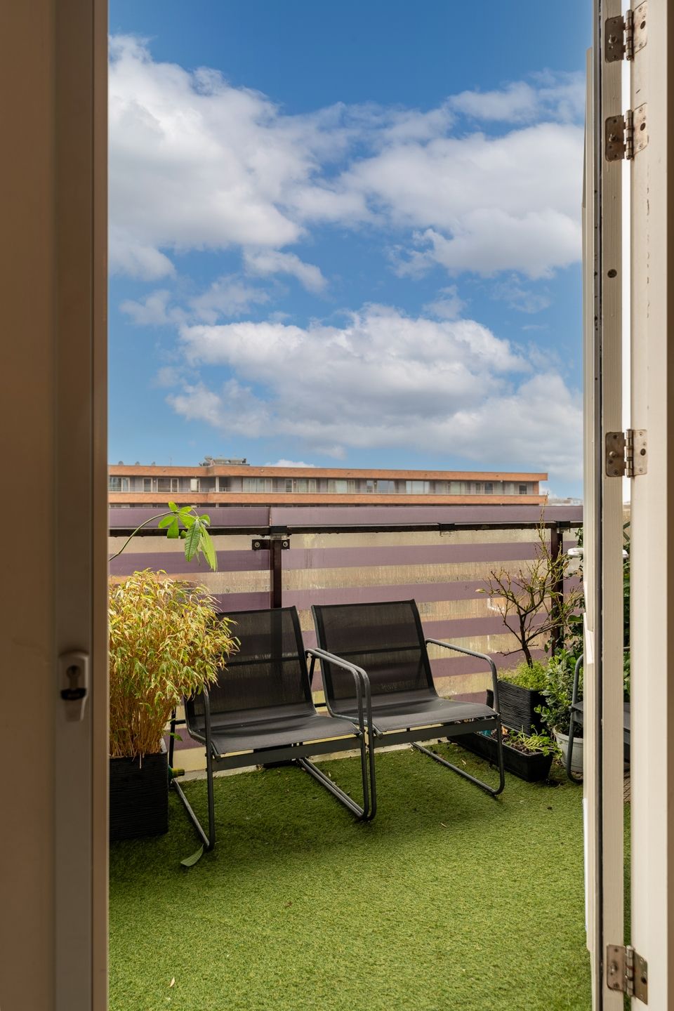 Photo 7 of Ottho Heldringstraat 27-P